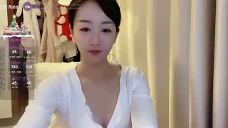NIna-7 nude strip on webcam for live porn chat