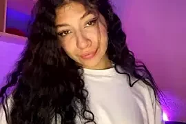 VenusSnow7 nude strip on webcam for live porn chat