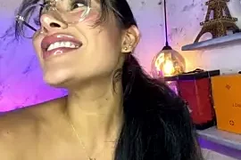 miaa_khalifaa nude strip on webcam for live porn chat