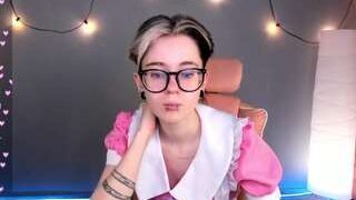 LayMinyard nude on cam in her Live Sex Chat Room