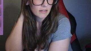 BustyHousewife nude on cam in her Live Sex Chat Room