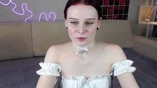 Eva Loni nude on cam in her Live Sex Chat Room