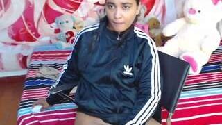 girl-sweet nude on cam in her Live Sex Chat Room
