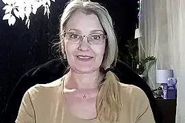 irinamaux nude strip on webcam for live porn chat