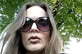 KateGordon nude strip on webcam for live porn chat