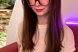 melaniyeah nude strip on webcam for live porn chat