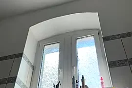 AliceTeenager nude strip on webcam for live porn chat