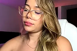 Condes_carmen nude strip on webcam for live porn chat