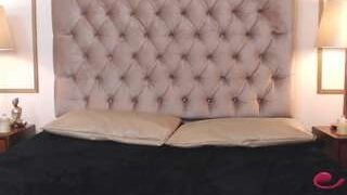 Emily-N-Johan nude on cam in her Live Sex Chat Room