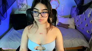 Josselyn__ nude strip on webcam for live porn chat