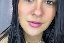 maddie_e nude strip on webcam for live porn chat