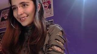 mala-kindle nude on cam in her Live Sex Chat Room