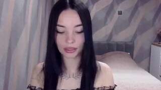 Olivia6 nude on cam in her Live Sex Chat Room