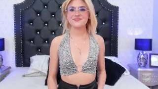 ORIANABOTERO nude on cam in her Live Sex Chat Room
