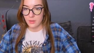 alise-meow nude on cam in her Live Sex Chat Room
