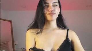 Charlotte-whiite nude on cam in her Live Sex Chat Room