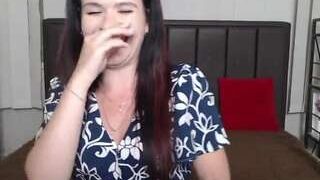 JasmineKouch nude on cam in her Live Sex Chat Room