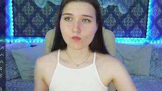 KisskiWiskki nude on cam in her Live Sex Chat Room