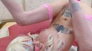 Marcelin nude on cam in her Live Sex Chat Room