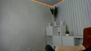 Melanie-Honey nude strip on webcam for live porn chat
