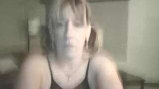 sexysue69 nude on cam in her Live Sex Chat Room