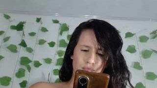 Victoriafoxxx12 nude on cam in her Live Sex Chat Room