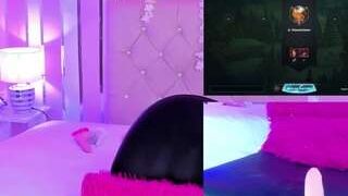 XimenaReid nude on cam in her Live Sex Chat Room