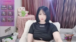 Zhen0 nude strip on webcam for live porn chat