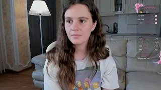 DarlineCarls nude strip on webcam for live porn chat