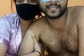 HOPE_COUPLE nude strip on webcam for live porn chat