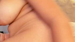 Juliana Waldoo nude on cam in her Live Sex Chat Room