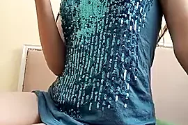 Lilyia23 nude strip on webcam for live porn chat