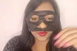 twi_nkle nude strip on webcam for live porn chat