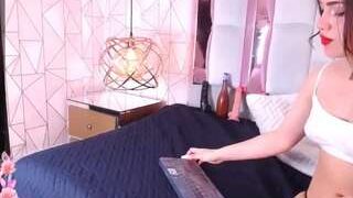 Amber Pearce , ?? nude on cam in her Live Sex Chat Room