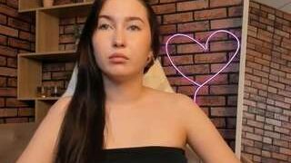 AriellaMiller nude on cam in her Live Sex Chat Room