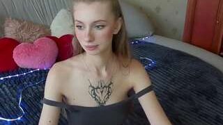 CarrieKerrr nude on cam in her Live Sex Chat Room
