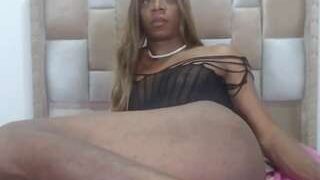 1sexloverxx nude on cam in her Live Sex Chat Room