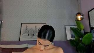 Elle Diane , ? nude on cam in her Live Sex Chat Room