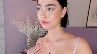 Elle Diane , ? nude on cam in her Live Sex Chat Room