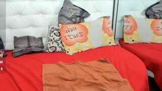 ladylauren nude on cam in her Live Sex Chat Room