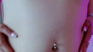 ZoeSummer-1 nude on cam in her Live Sex Chat Room