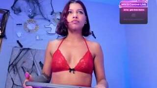 Aliciaa-69 nude on cam in her Live Sex Chat Room