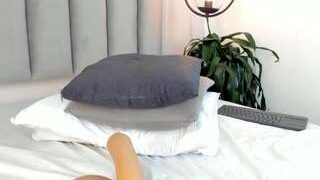 Dulce, ? nude on cam in her Live Sex Chat Room