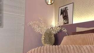 Elle Diane , ? nude on cam in her Live Sex Chat Room