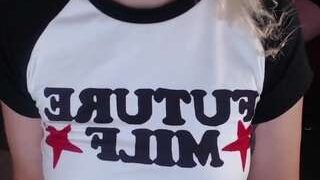 mistress80 nude on cam in her Live Sex Chat Room