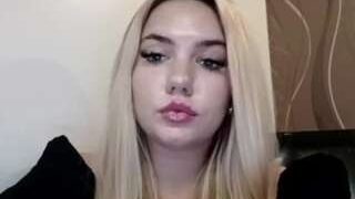 VanessaDesire nude on cam in her Live Sex Chat Room