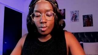 Monet nude on cam in her Live Sex Chat Room