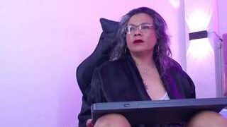 Shaira-Harrison nude on cam in her Live Sex Chat Room