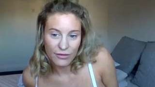 amberboo92 nude on cam in her Live Sex Chat Room