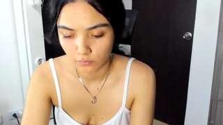 Callmeana nude on cam in her Live Sex Chat Room